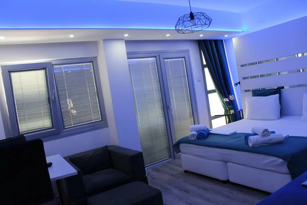 לרנקה Mariandry Boutique Apartments