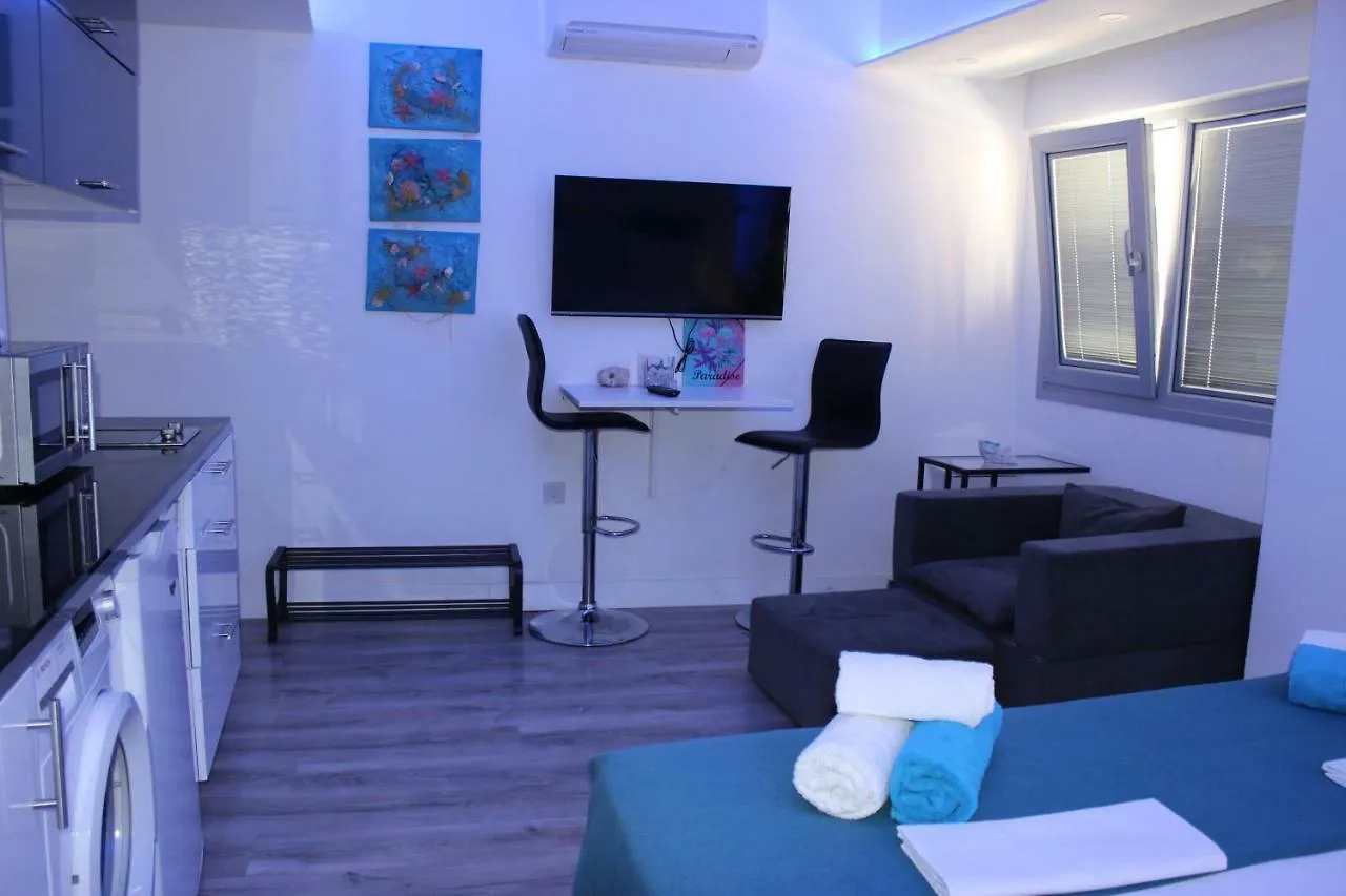 לרנקה Mariandry Boutique Apartments